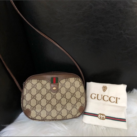 Gucci Handbags - Authentic ✅ Gucci Vintage Crossbody bag